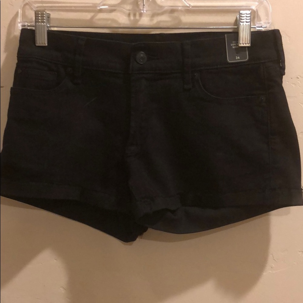 NWT black jean shorts